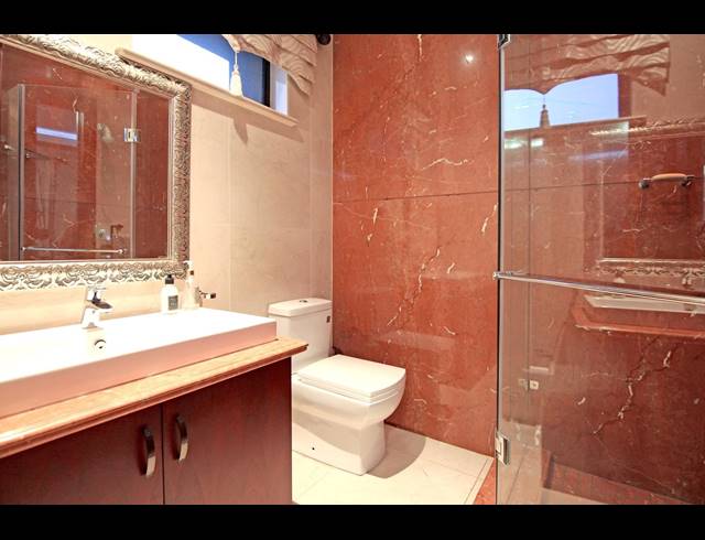 4 BEDROOM HOUSE FOR SALE IN BEDFORDVIEW